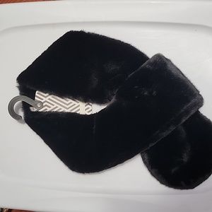 Max Studio Faux Fur Scarf